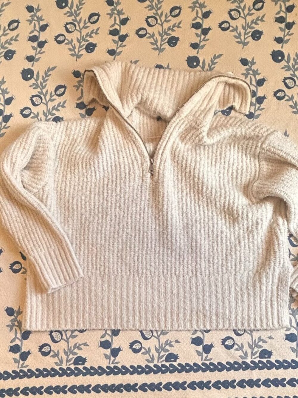 Thick, fluffy women's sweater, XXL, cream color, funnel neck